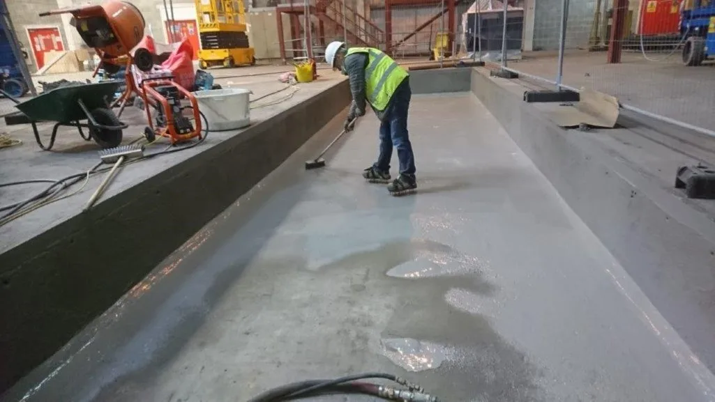 Foscroc Tanking, Commercial Warehouse